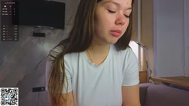 Snapshot of miss_bubbles_ chatting on 24, 11, 2025 miss bubbles online show from 24, 11, 2025