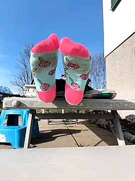 Teafeet online show from 2, 3, 2026