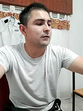 Bradd 32 online show from 14, 4, 2026