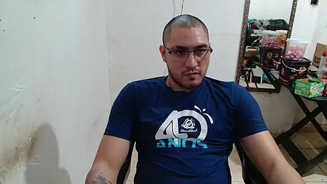 Snapshot of Leonino231 chatting on 25, 9, 2025 Leonino231 online show from 25, 9, 2025