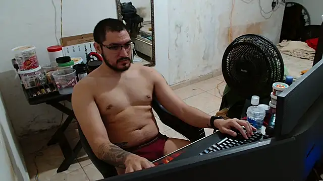 Snapshot of Leonino231 chatting on 20, 10, 2025 Leonino231 online show from 20, 10, 2025
