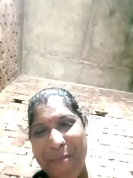 Snapshot of Savita992 chatting on 29, 9, 2025 Savita992 online show from 29, 9, 2025