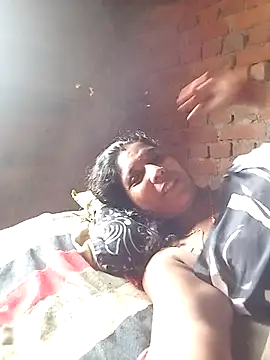 Snapshot of Savita992 chatting on 30, 9, 2025 Savita992 online show from 30, 9, 2025