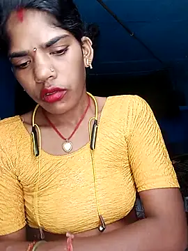 Snapshot of HOTFARSI chatting on 9, 10, 2025 HOTFARSI online show from 9, 10, 2025