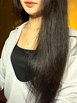 Nhinhi18 online show from 1, 12, 2025