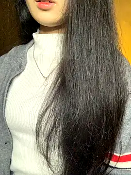 Nhinhi18 online show from 15, 12, 2025