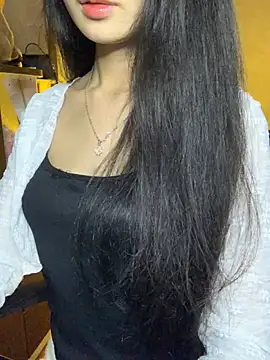 Nhinhi18 online show from 13, 3, 2026