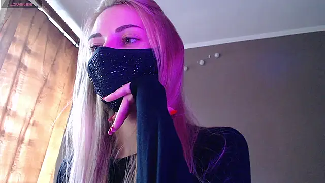 Iris lave online show from 24, 9, 2025