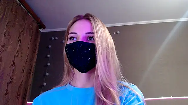 Iris lave online show from 5, 12, 2025