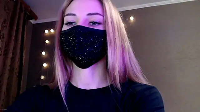 Iris lave online show from 18, 12, 2025