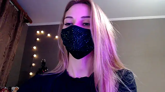 Iris lave online show from 19, 12, 2025