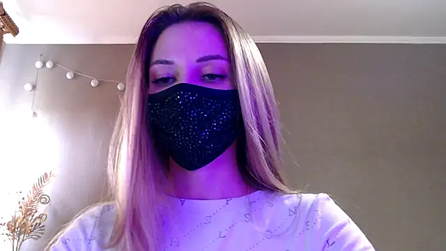 Iris lave online show from 15, 4, 2026