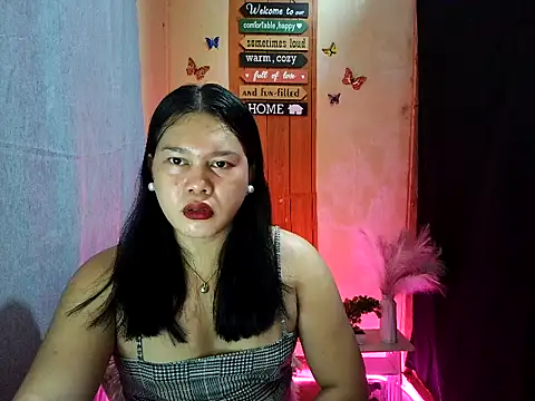 mika lover online show from 22, 9, 2025