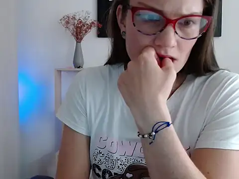 Snapshot of Camila-ventura chatting on 5, 10, 2025 Camila-ventura online show from 5, 10, 2025