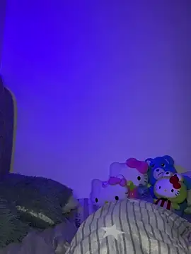 Maddy w online show from 31, 10, 2025