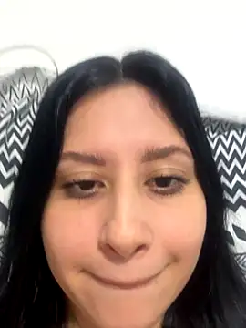 Snapshot of lucy_grey25 chatting on 26, 10, 2025 lucy grey25 online show from 26, 10, 2025