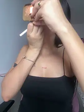 lucy grey25 online show from 3, 2, 2026