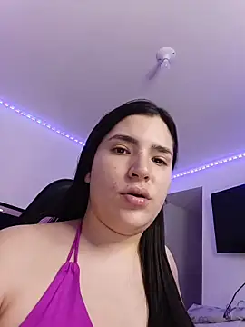 demi chan online show from 15, 4, 2026