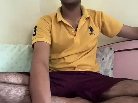 Snapshot of project085 chatting on 4, 10, 2025 project085 online show from 4, 10, 2025