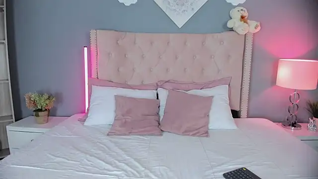 Joe And Emma online show from 9, 9, 2025