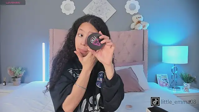 Joe And Emma online show from 23, 10, 2025