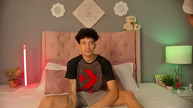 Joe And Emma online show from 3, 12, 2025