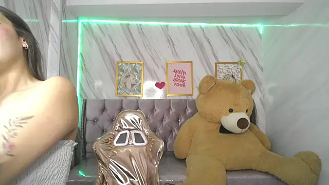  Mia sweet b online show from 13, 9, 2025