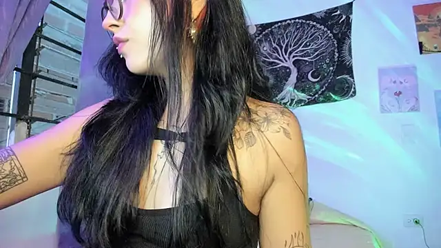 Snapshot of Sweet_mim_ chatting on 27, 11, 2025 Sweet mim online show from 27, 11, 2025