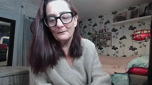 Mistress-Ivy51 online show from 3, 2, 2026