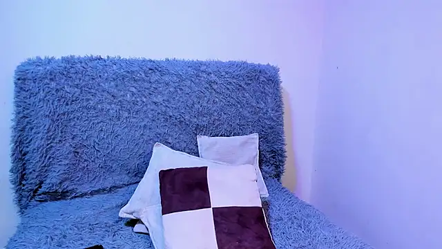 Snapshot of _viollette_ chatting on 5, 12, 2025 viollette online show from 5, 12, 2025