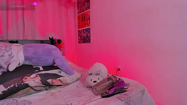 Snapshot of FluffyMelons chatting on 2, 2, 2026 FluffyMelons online show from 2, 2, 2026