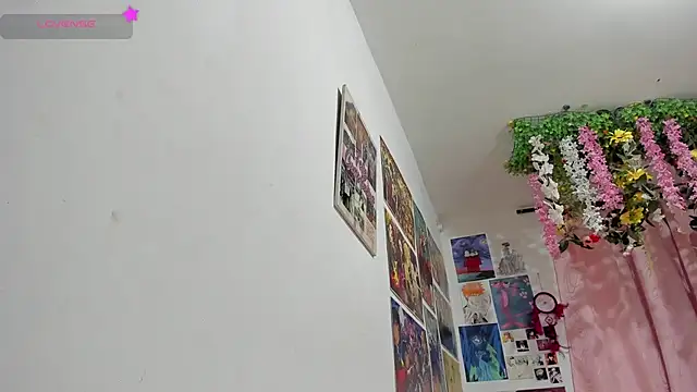 Snapshot of FluffyMelons chatting on 8, 2, 2026 FluffyMelons online show from 8, 2, 2026