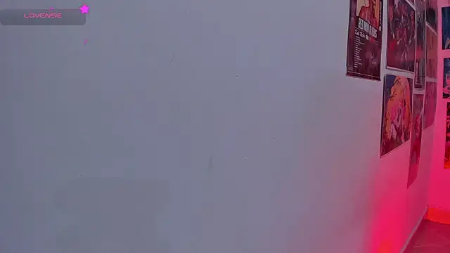 Snapshot of FluffyMelons chatting on 28, 2, 2026 FluffyMelons online show from 28, 2, 2026