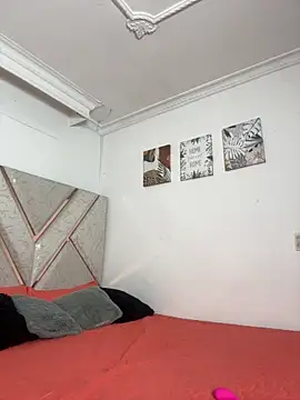 Snapshot of lilith_cut3 chatting on 7, 10, 2025 lilith cut3 online show from 7, 10, 2025