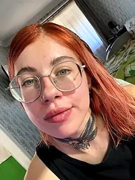 Nancyhot777 online show from 23, 9, 2025