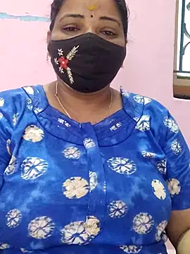 Snapshot of lathikaqueentamil chatting on 28, 9, 2025 lathikaqueentamil online show from 28, 9, 2025