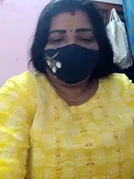 Snapshot of lathikaqueentamil chatting on 14, 10, 2025 lathikaqueentamil online show from 14, 10, 2025