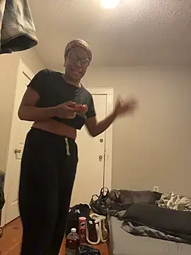 Tu GataLinda online show from 15, 11, 2025