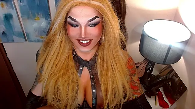 Snapshot of xmadisonmitressxx chatting on 5, 10, 2025 xmadisonmitressxx online show from 5, 10, 2025