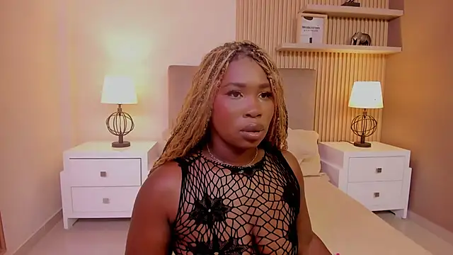 SerenaWinslow online show from 10, 4, 2026