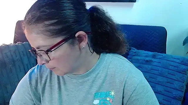 Snapshot of Linda_banks_ chatting on 19, 6, 2026 Linda banks online show from 19, 6, 2026