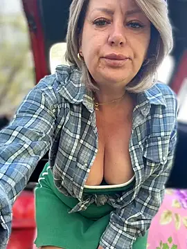 Milena-MilfaXXX online show from 15, 4, 2026