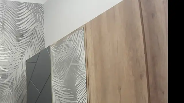 Snapshot of flooora_0 chatting on 29, 11, 2025 flooora 0 online show from 29, 11, 2025