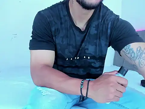 Snapshot of Edy_coltt chatting on 16, 9, 2025 Edy coltt online show from 16, 9, 2025