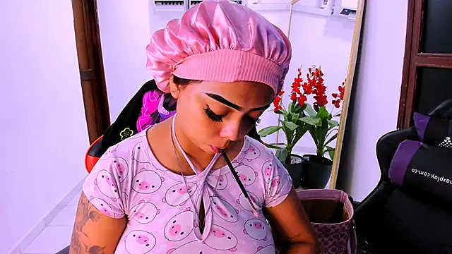 Snapshot of nahomy_ryans chatting on 26, 9, 2025 nahomy ryans online show from 26, 9, 2025