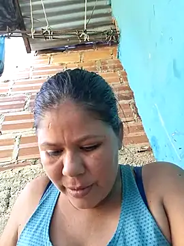 hotmom33 online show from 26, 10, 2025