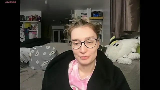 harleyblair online show from 1, 4, 2026