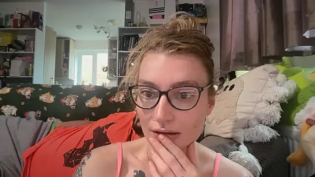 Snapshot of harleyblair chatting on 7, 6, 2026 harleyblair online show from 7, 6, 2026
