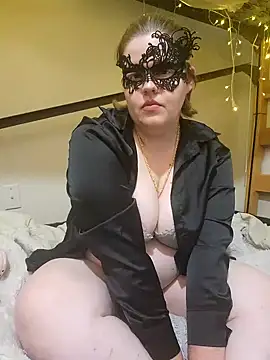 VeiledMuse online show from 17, 12, 2025