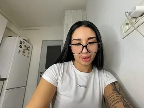 BlueEyes BB online show from 9, 2, 2026